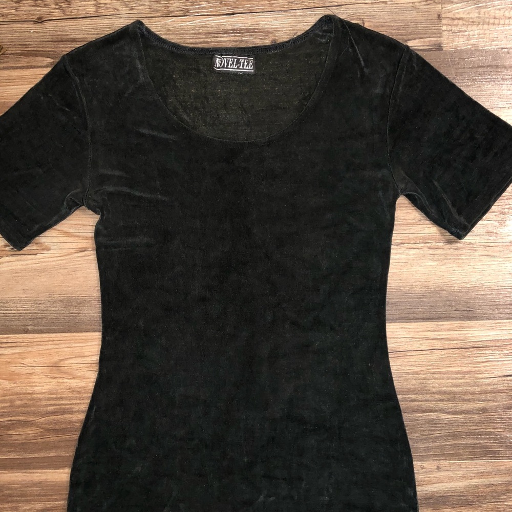 (SOLD) Vintage 80’s Metallic Tee - Picture 6 of 8